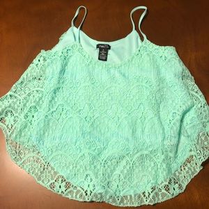 Lace tank top/crop top